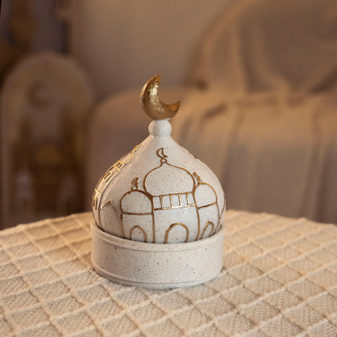 مضيفة رمضانية على شكل قبة حجم صغير