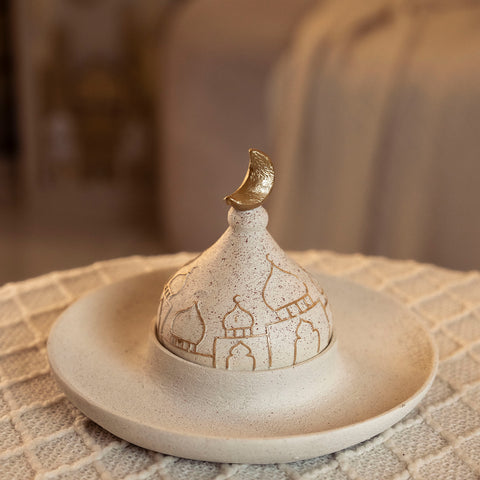 مضيفة رمضانية دائرية