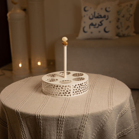 حمالة كاسة معدنية مزخرفة - بني